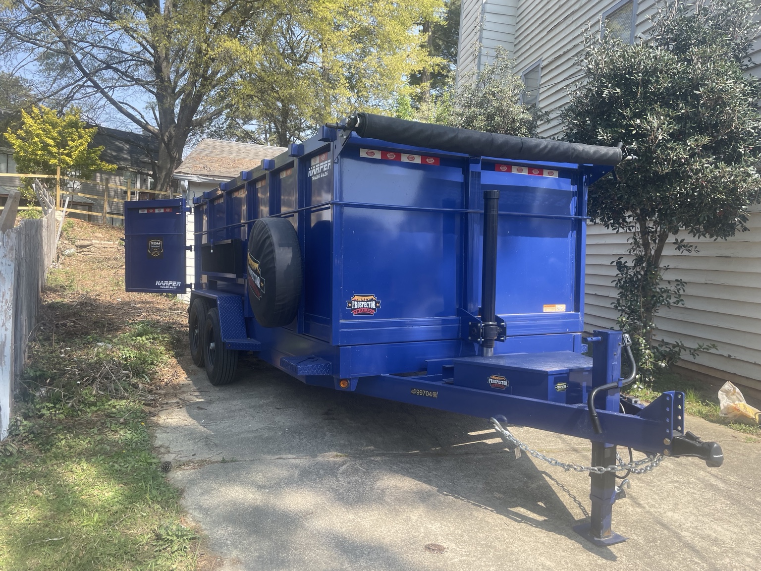 TPM Trailers official 20-yard blue dump trailer